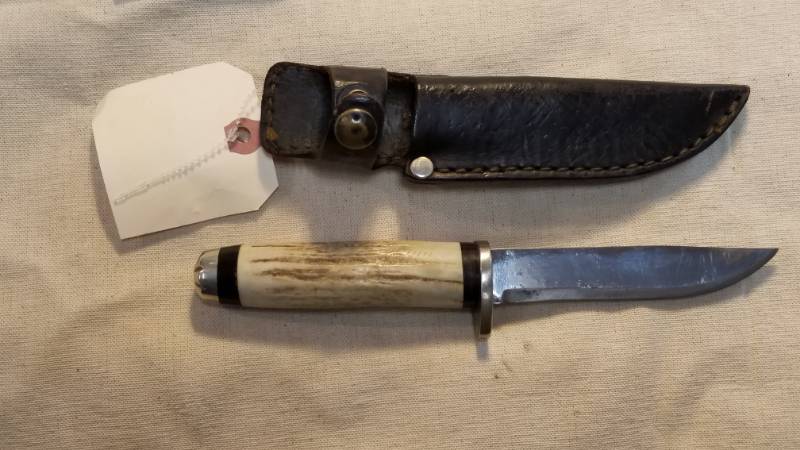 lot 9129 image: Custom Knife - Stag Handle , Custom Everything  Look at the Handle and Hilt