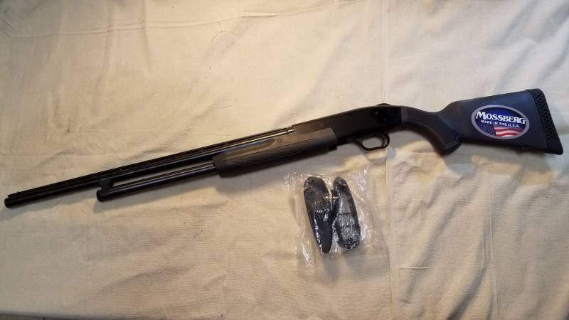 lot 9136 image: Mossberg 500 Super Bantam 20ga 2 34 or 3  Stock extenders for when small hunters get bigger Look at the Pictures