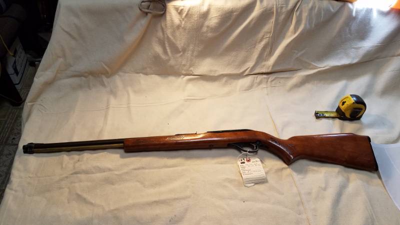 lot 9148 image: Marlin 65 Semiautomatic Rifle .22 Long Rifle