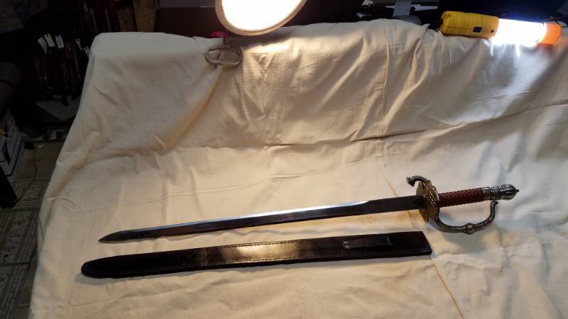 lot 9146 image: Sword - Double Edged, Look at that Handle