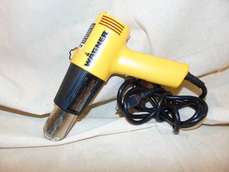 lot 9242 image: Wagner Heat Gun