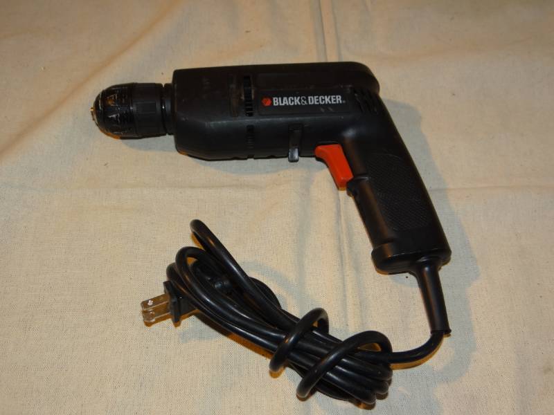 lot 9228 image: Black and Decker Drill in Case