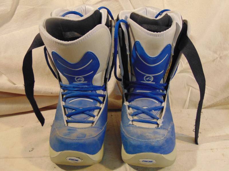 lot 9307 image: Ski Boots - Size 10