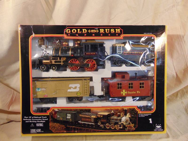 lot 9305 image: Train Set  Nothing More Cool for Christmas