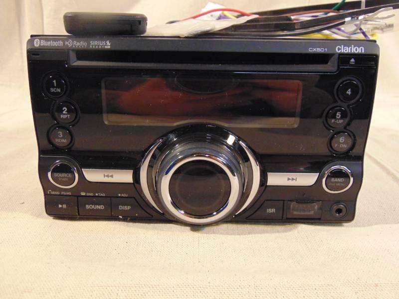 lot 9308 image: Clarion Car Stereo - Bluetooth - HD - Sirius -  REMOTE CONTROL  In the box, we dont believe its ever been installed