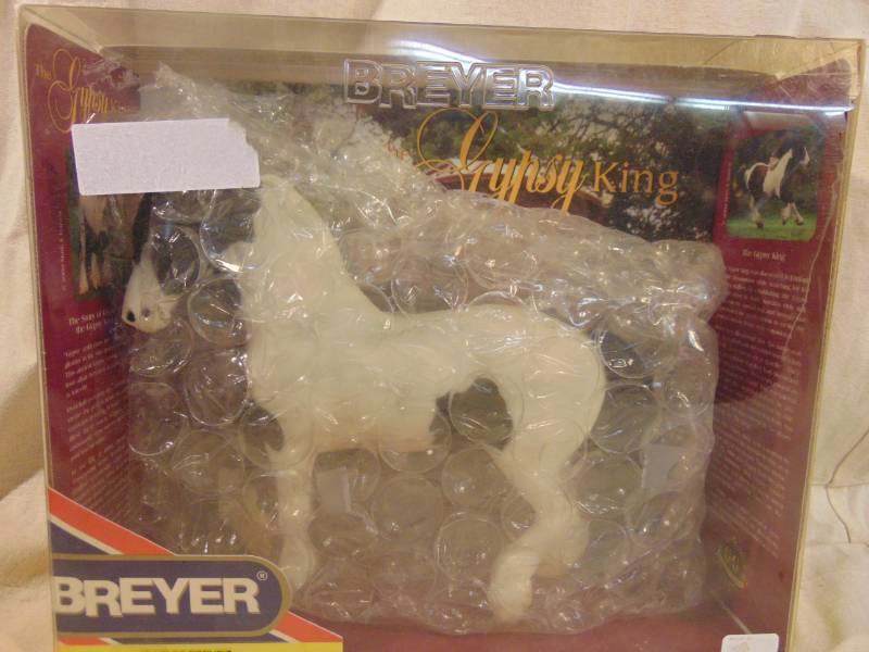 lot 9321 image: Breyer Horse In the Box