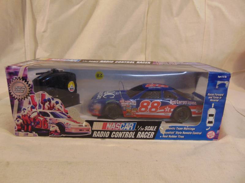 lot 9325 image: NASCAR Remote Controll #88 - Dale Earnhardt Junior in the Box