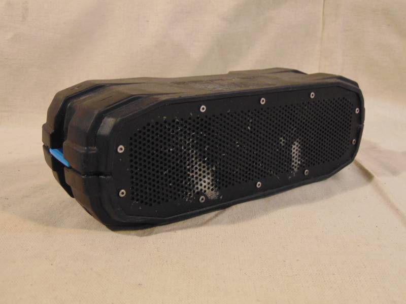 lot 9344 image: Braven Bluetooth Portable Speaker
