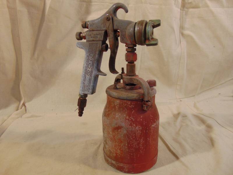 lot 9374 image: Paint Spray Cup Gun - 308