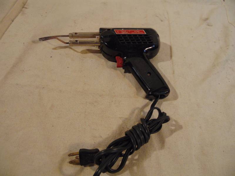 lot 9381 image: Weller D-550 Soldering Gun