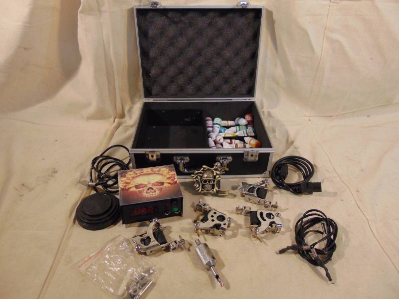 lot 9383 image: Tattoos  This is the kit to get