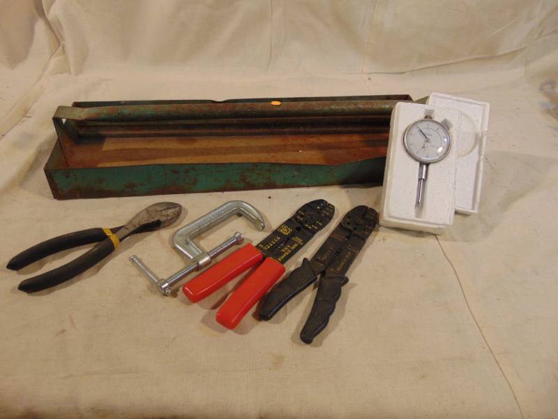 lot 9387 image: TECLOCK (Machinists) Dial Gauge, Clamp, Wire Strippers, and Dikes with a carry box