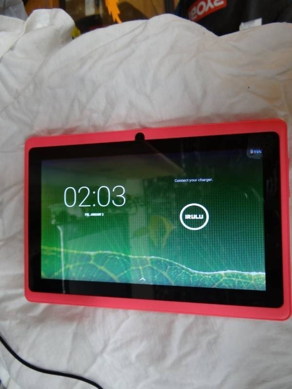 lot 9394 image: Irulu Tablet - Connect YOUR World
