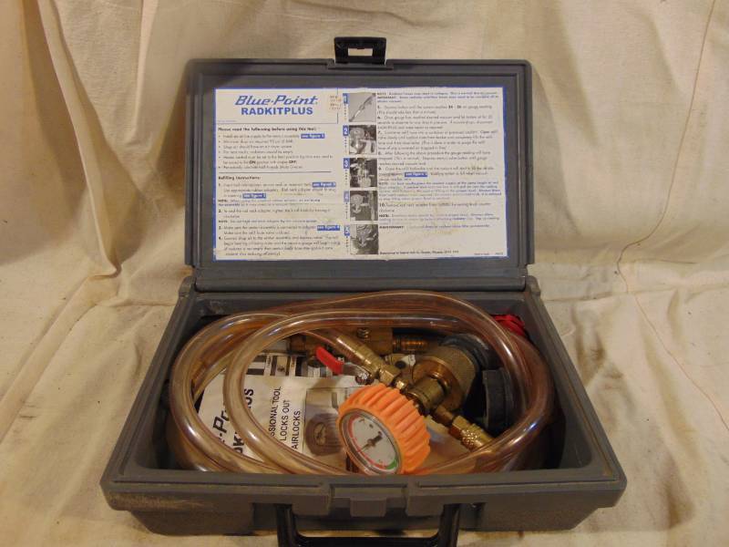 lot 9403 image: Bluepoint Radiator Test Kit in Case