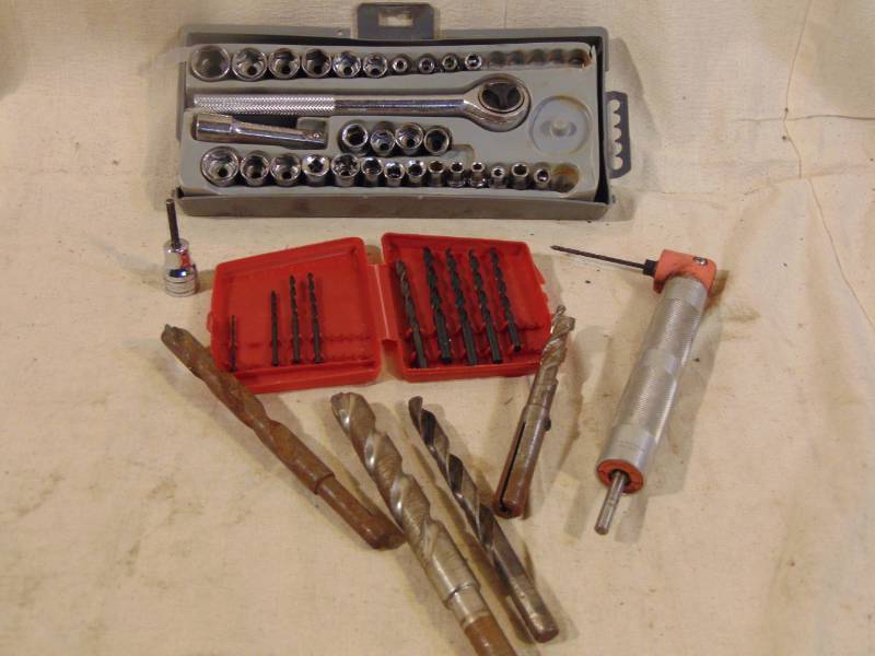 lot 9417 image: Socket Set, Drill Bits, and Right Angle Drill Accessory in one bid