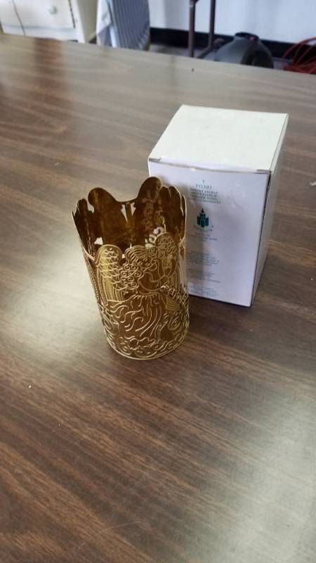 lot 1220 image: PartyLite - Radiant Angels Brass Candleholder