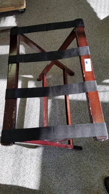 lot 1250 image: Folding Luggage Valet (Good for food trays, and about anything else too)