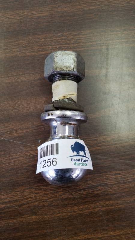 lot 1256 image: Hitch Ball - Valley 2