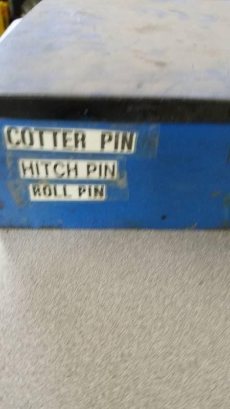 lot 1293 image: Big Assortment of Cotter Pins, Hitch Pins, and Roll Pins In Nice Box
