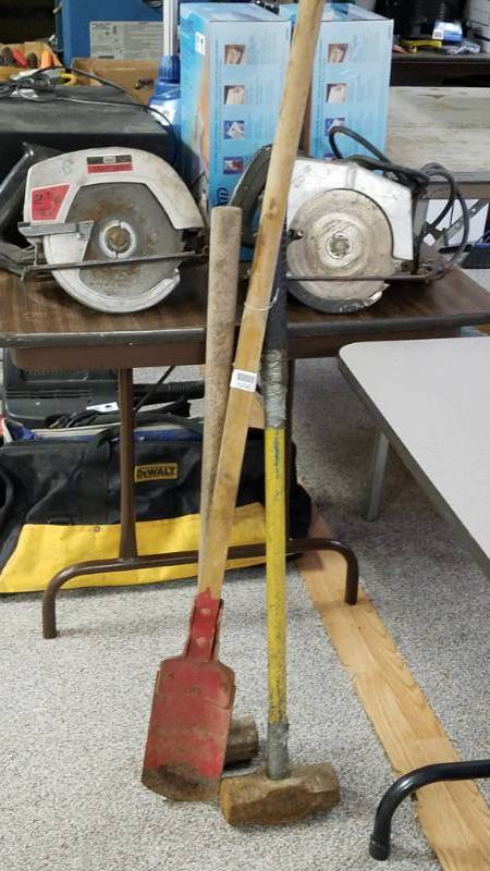 lot 1296 image: 2 Big Sledge Hammers (and the other half of that post hole digger you needed)