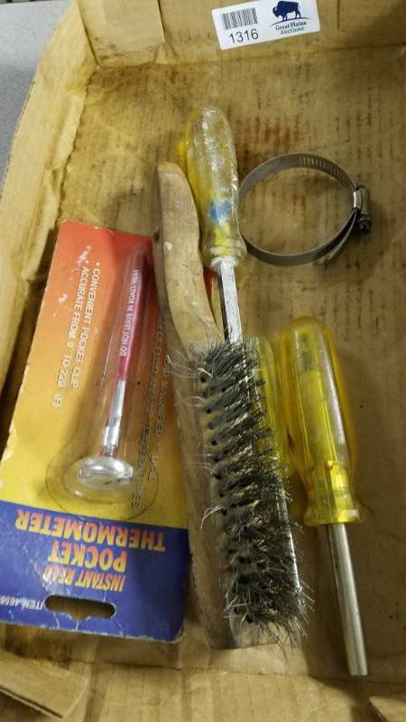 lot 1316 image: Pocket Thermometer, Drivers,  Clamp, Brush