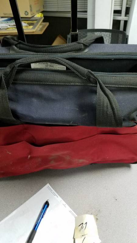 lot 1321 image: Big Rolling Tool Bag with Extendable Handle