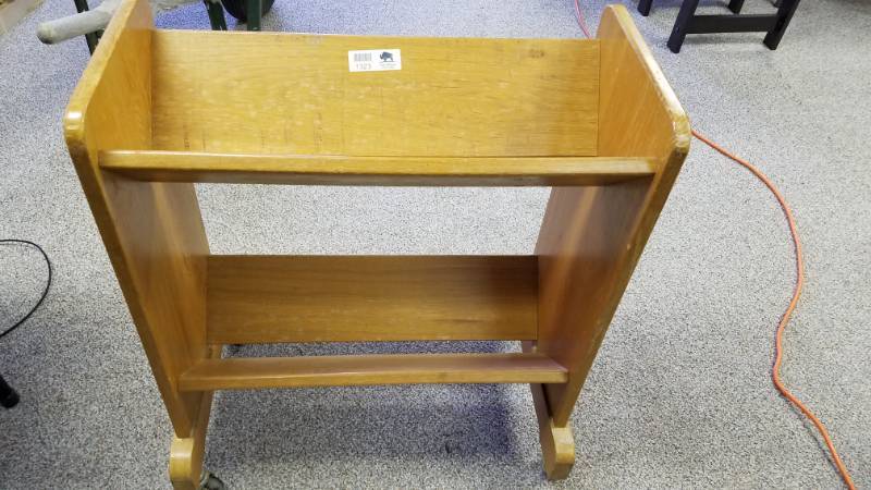 lot 1323 image: Library Cart - Bookshelf on Wheels